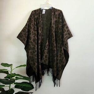 Woolrich leopard print fringe shawl, cape poncho super soft OS